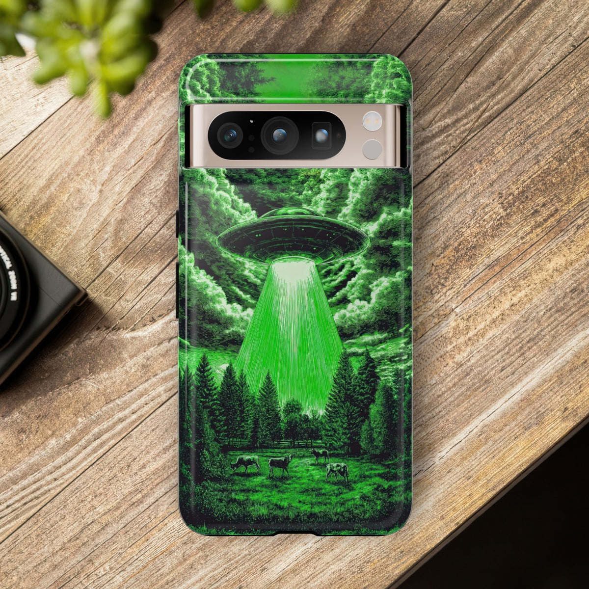 Vintage Alien UFO Graphic Tough Phone Cases