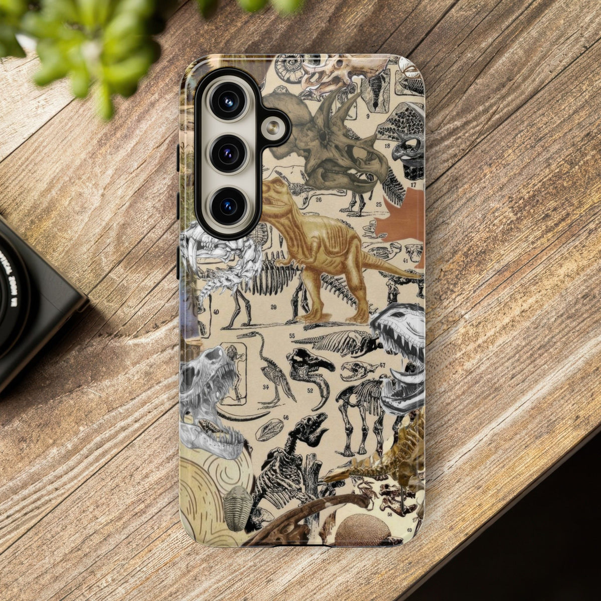 Aesthetic Dinosaur Case - Vintage Jurassic World Graphic Tough Phone Cases