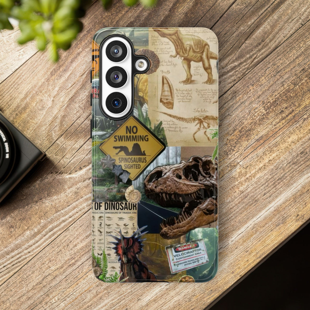 Aesthetic Dinosaur Case - Vintage Jurassic World Graphic Tough Phone Cases