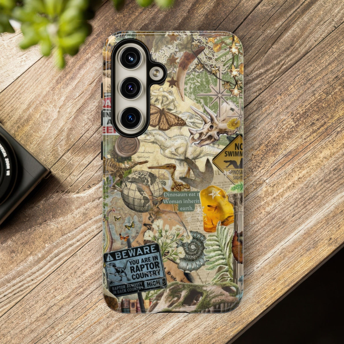 Aesthetic Dinosaur Case - Vintage Jurassic World Graphic Tough Phone Cases