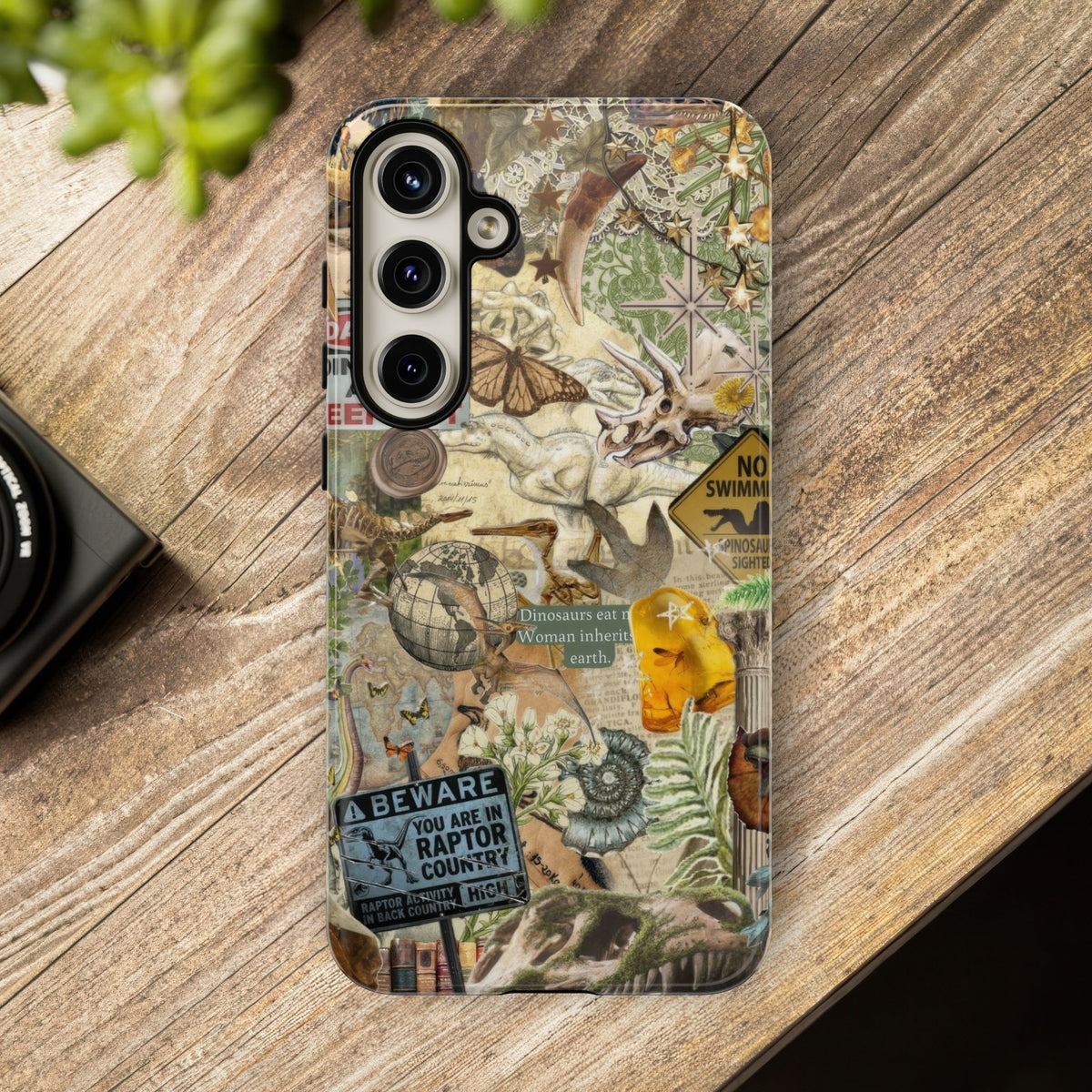 Aesthetic Dinosaur Case - Vintage Jurassic World Graphic Tough Phone Cases