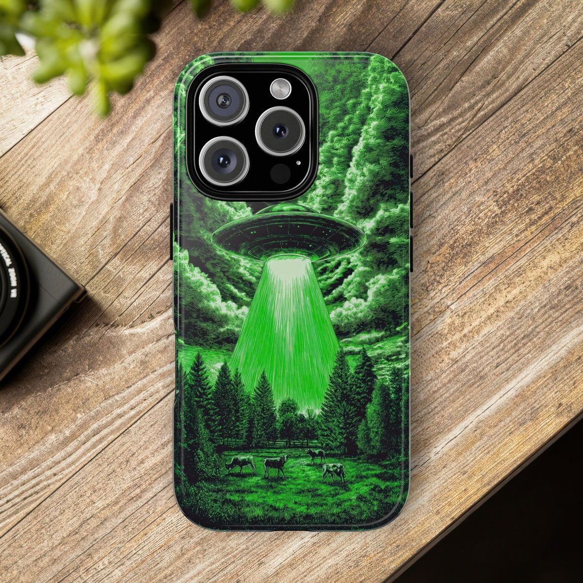 Vintage Alien UFO Graphic Tough Phone Cases