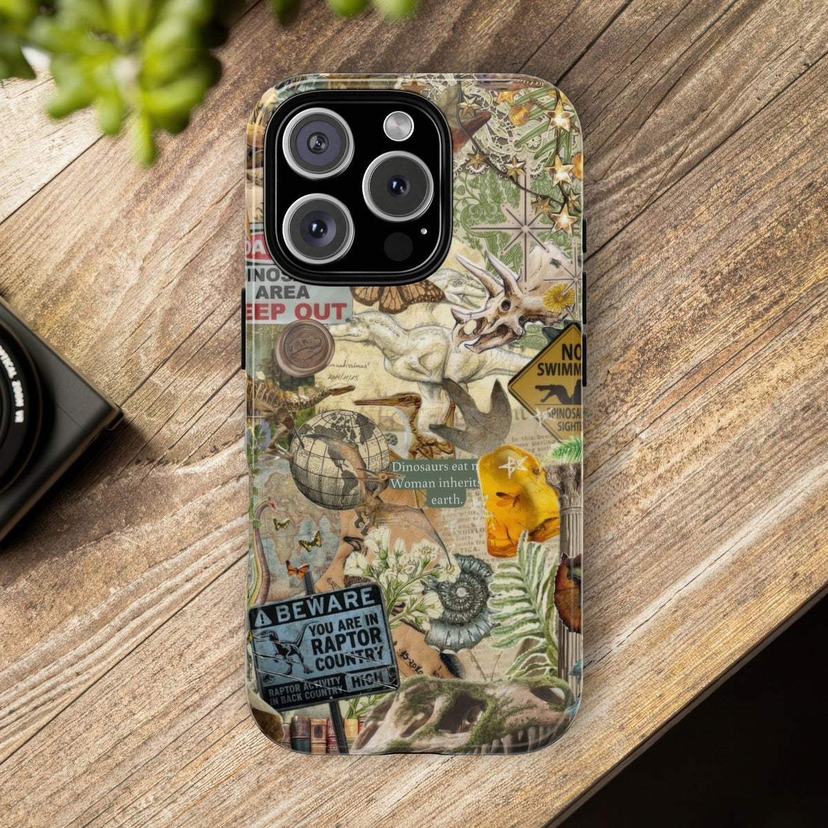 Aesthetic Dinosaur Case - Vintage Jurassic World Graphic Tough Phone Cases