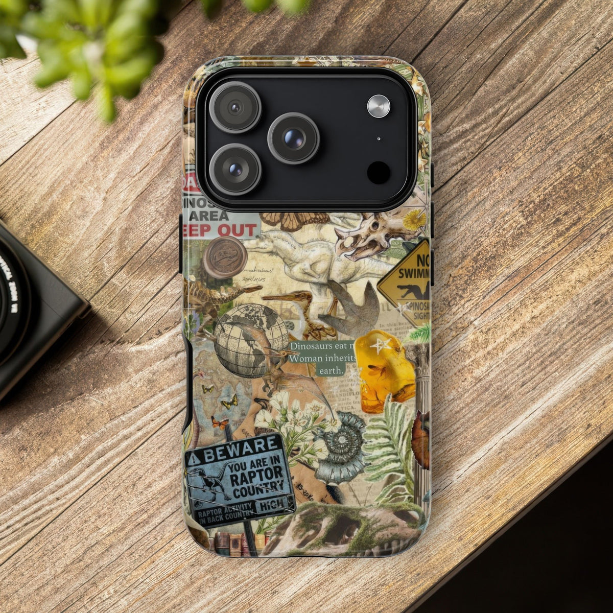 Aesthetic Dinosaur Case - Vintage Jurassic World Graphic Tough Phone Cases