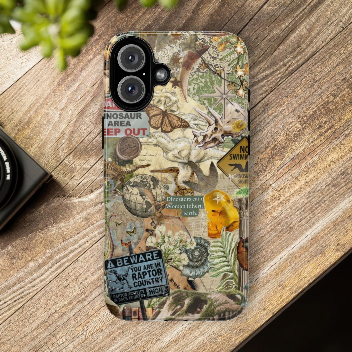 Aesthetic Dinosaur Case - Vintage Jurassic World Graphic Tough Phone Cases
