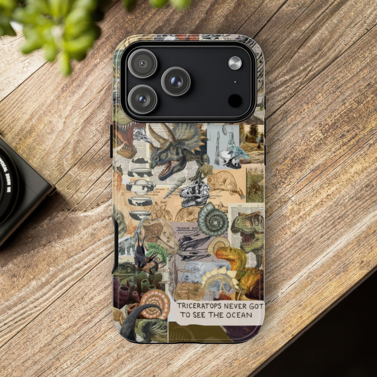 Aesthetic Dinosaur Case - Vintage Jurassic World Graphic Tough Phone Cases