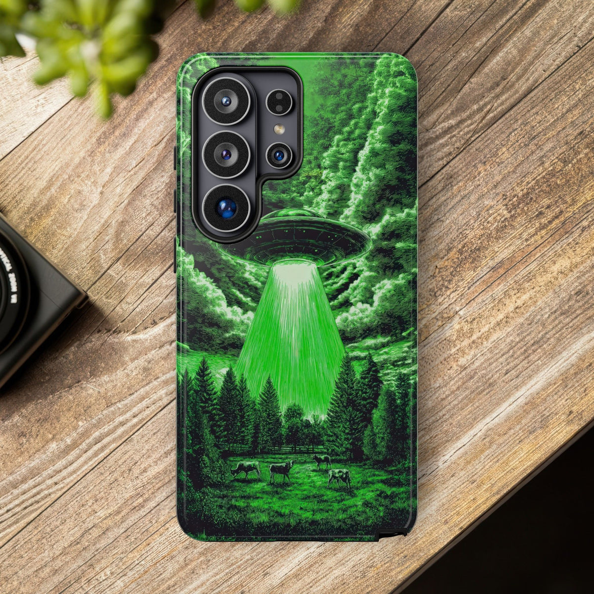 Vintage Alien UFO Graphic Tough Phone Cases