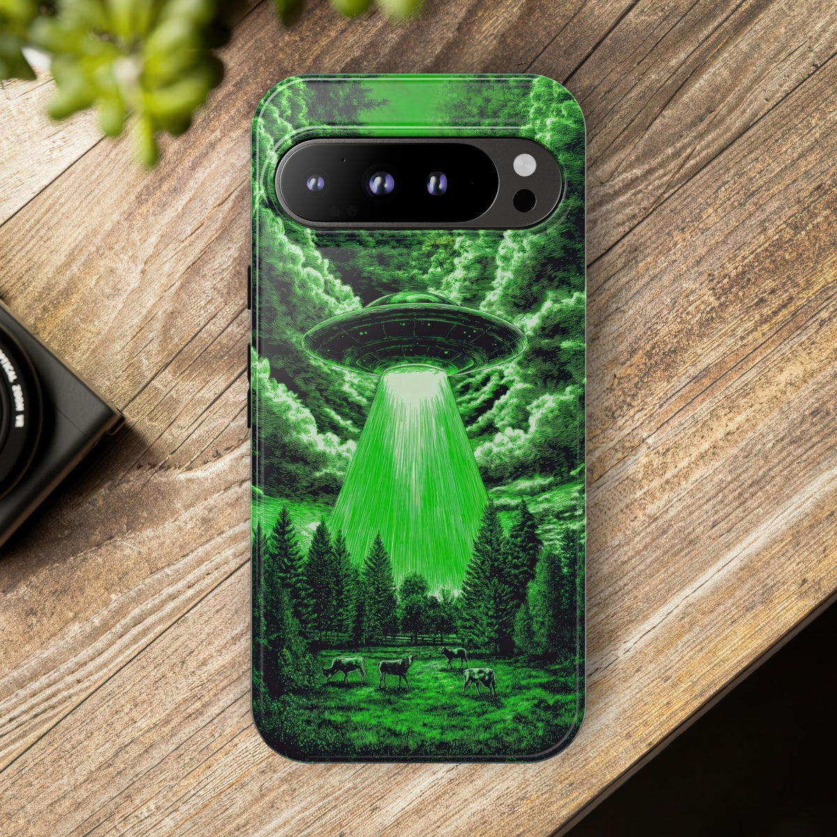 Vintage Alien UFO Graphic Tough Phone Cases