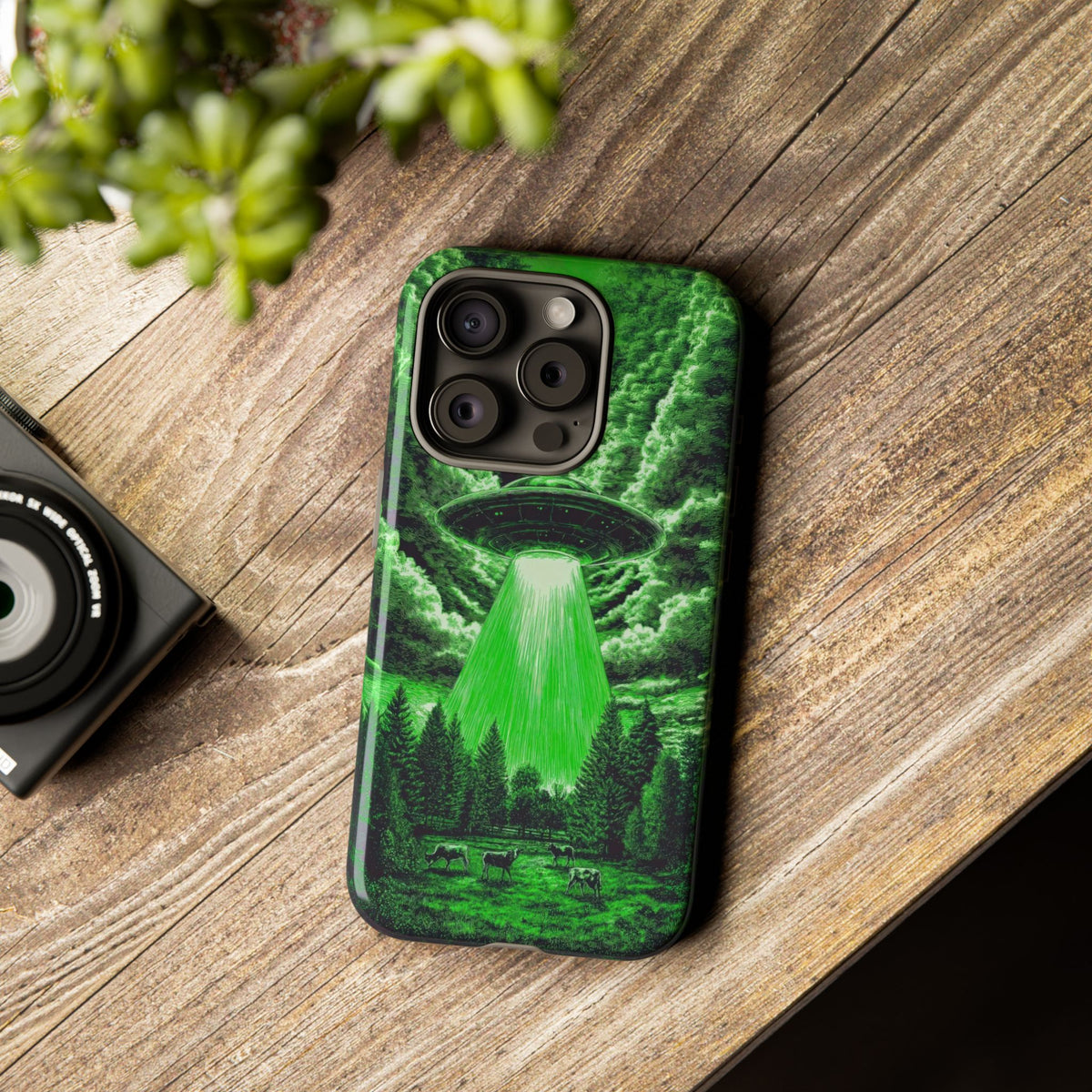 Vintage Alien UFO Graphic Tough Phone Cases