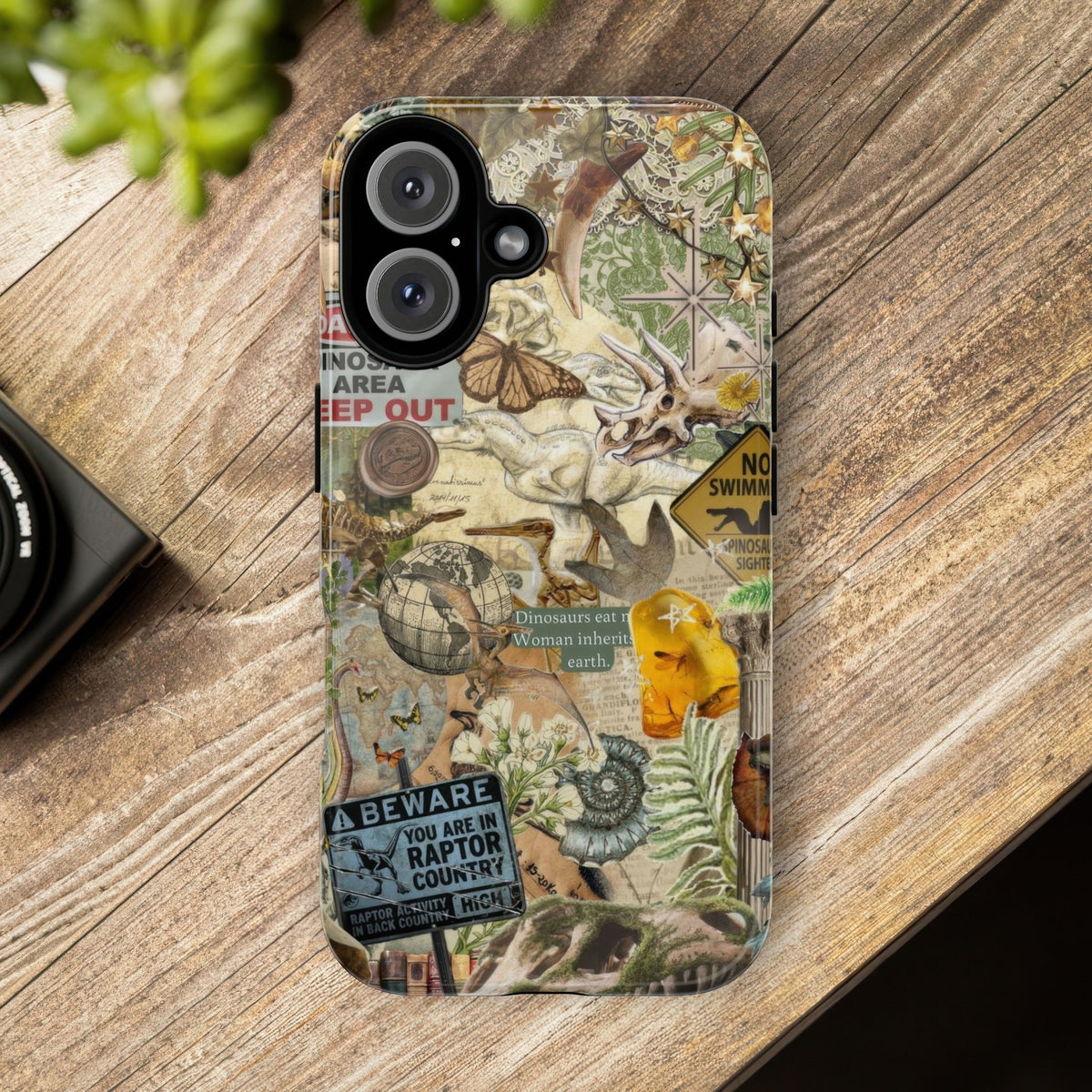 Aesthetic Dinosaur Case - Vintage Jurassic World Graphic Tough Phone Cases