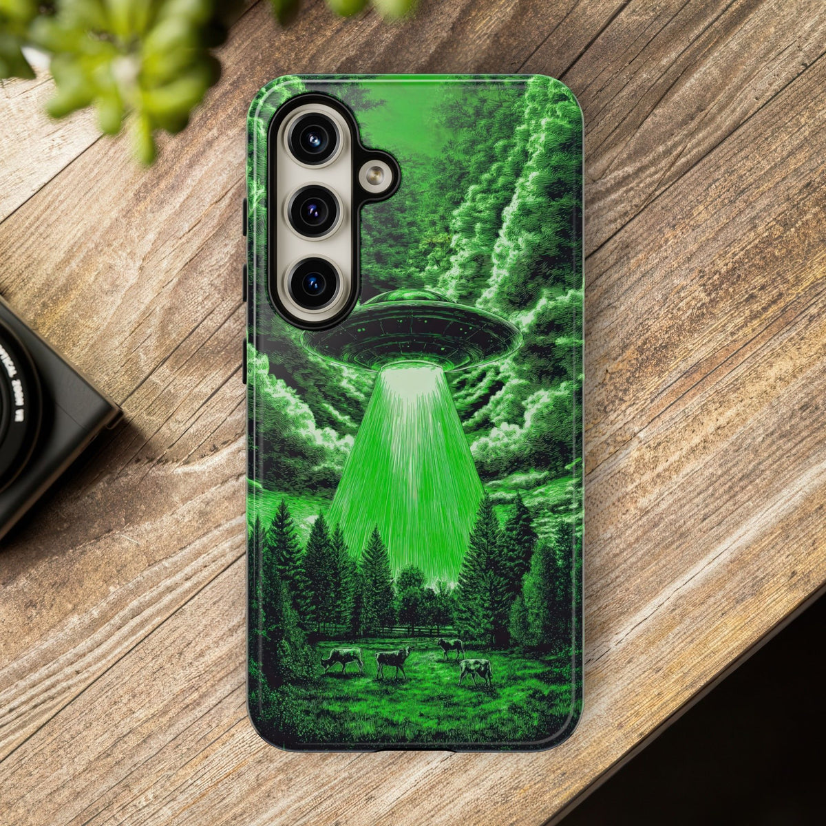 Vintage Alien UFO Graphic Tough Phone Cases