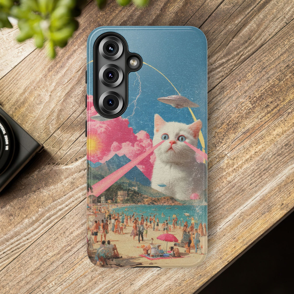 Vintage Alien UFO Graphic Tough Phone Cases
