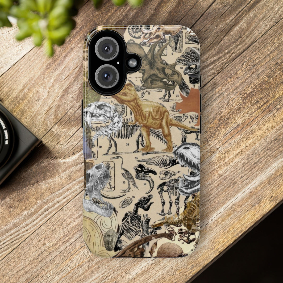Aesthetic Dinosaur Case - Vintage Jurassic World Graphic Tough Phone Cases