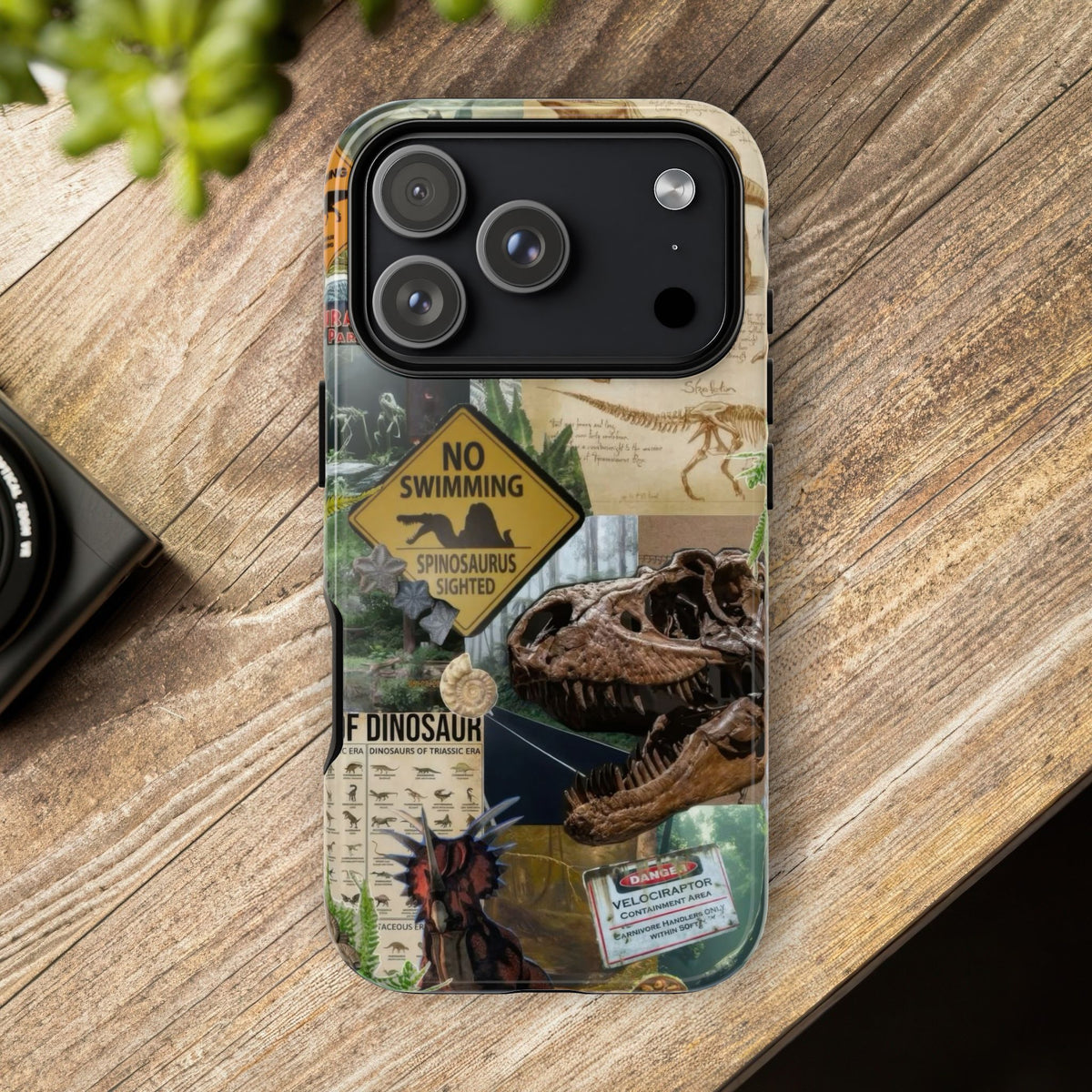 Aesthetic Dinosaur Case - Vintage Jurassic World Graphic Tough Phone Cases