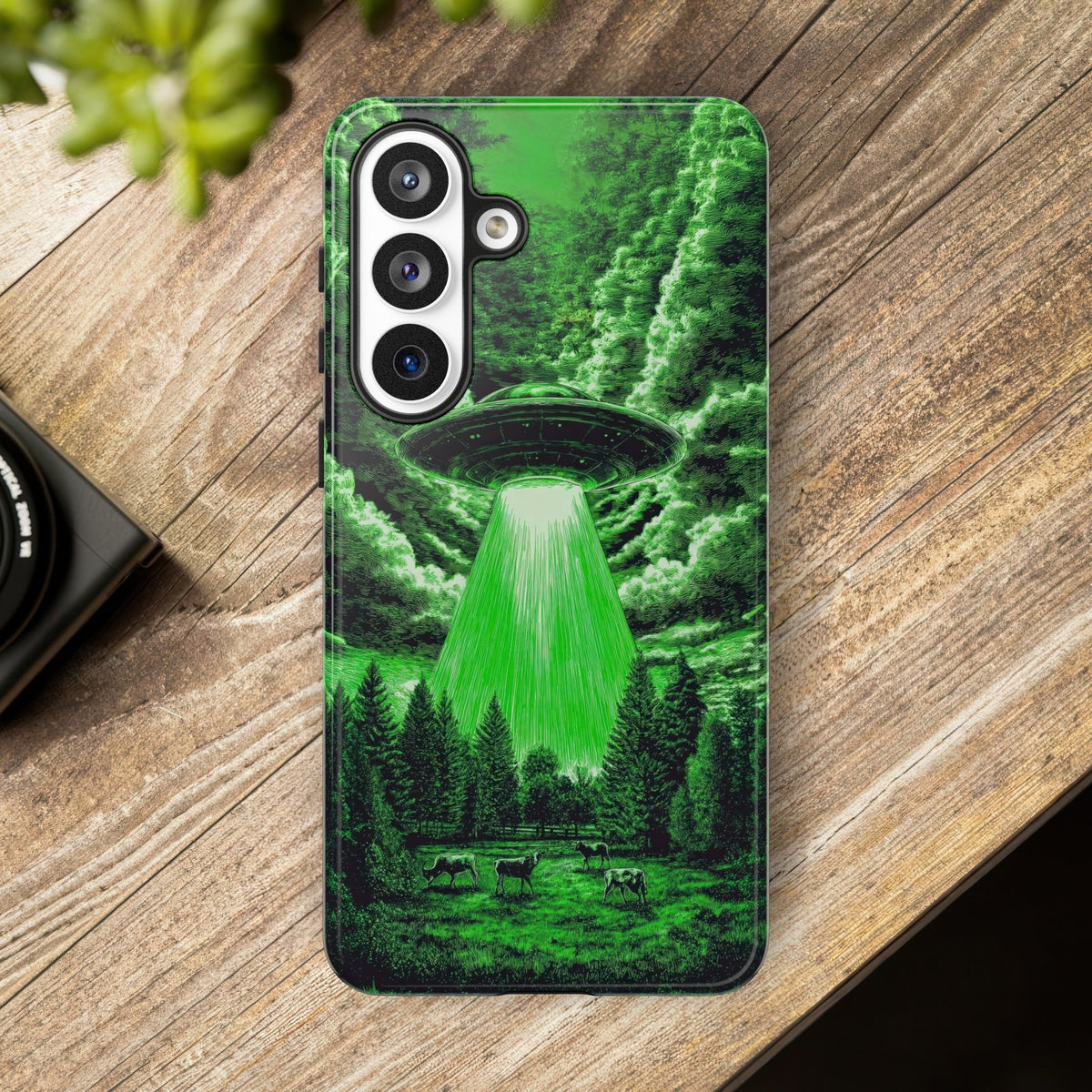 Vintage Alien UFO Graphic Tough Phone Cases