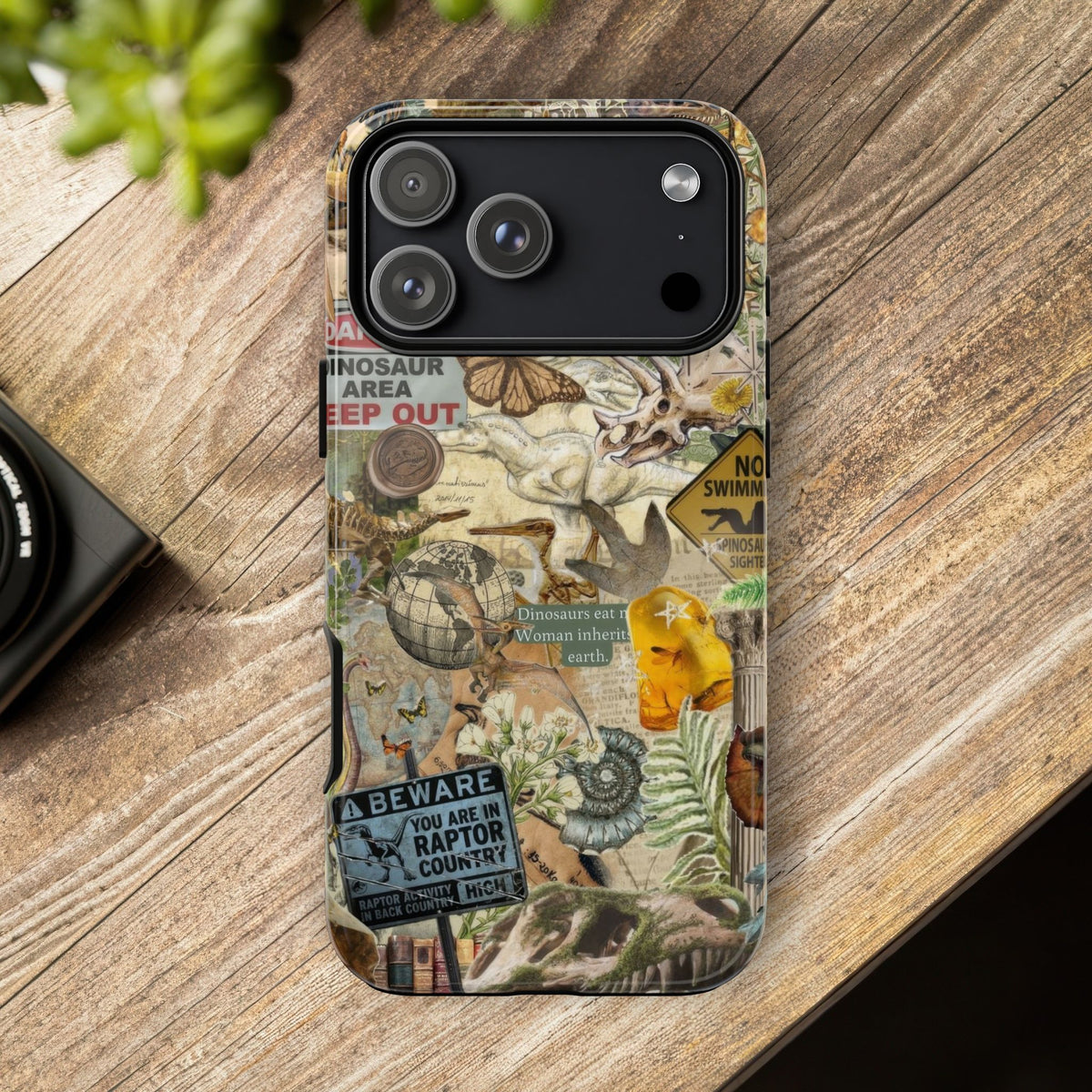Aesthetic Dinosaur Case - Vintage Jurassic World Graphic Tough Phone Cases