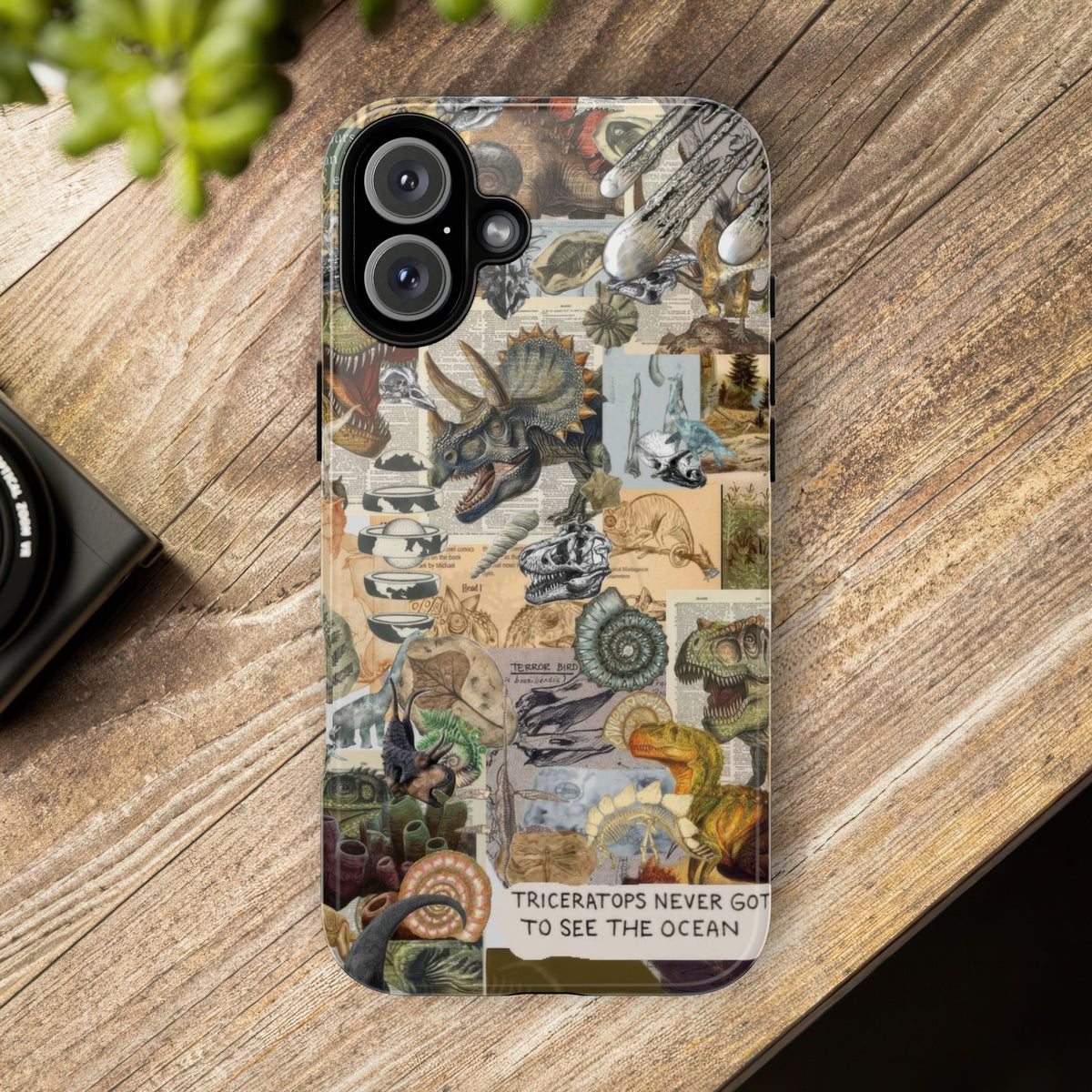 Aesthetic Dinosaur Case - Vintage Jurassic World Graphic Tough Phone Cases