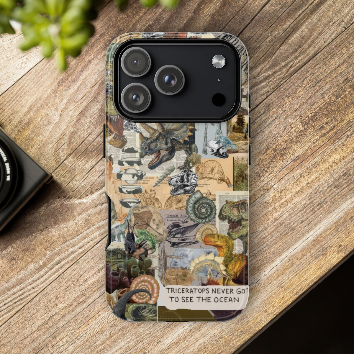 Aesthetic Dinosaur Case - Vintage Jurassic World Graphic Tough Phone Cases